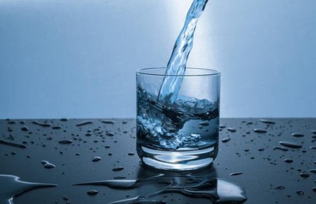 疫情过后 健康的饮水再次引起社会关注