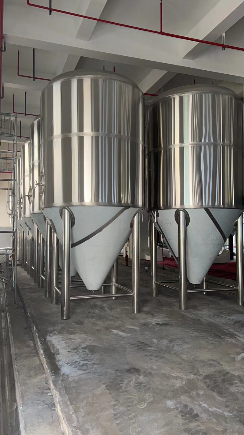 啤酒厂大型自动化精酿啤酒设备大理10吨啤酒设备