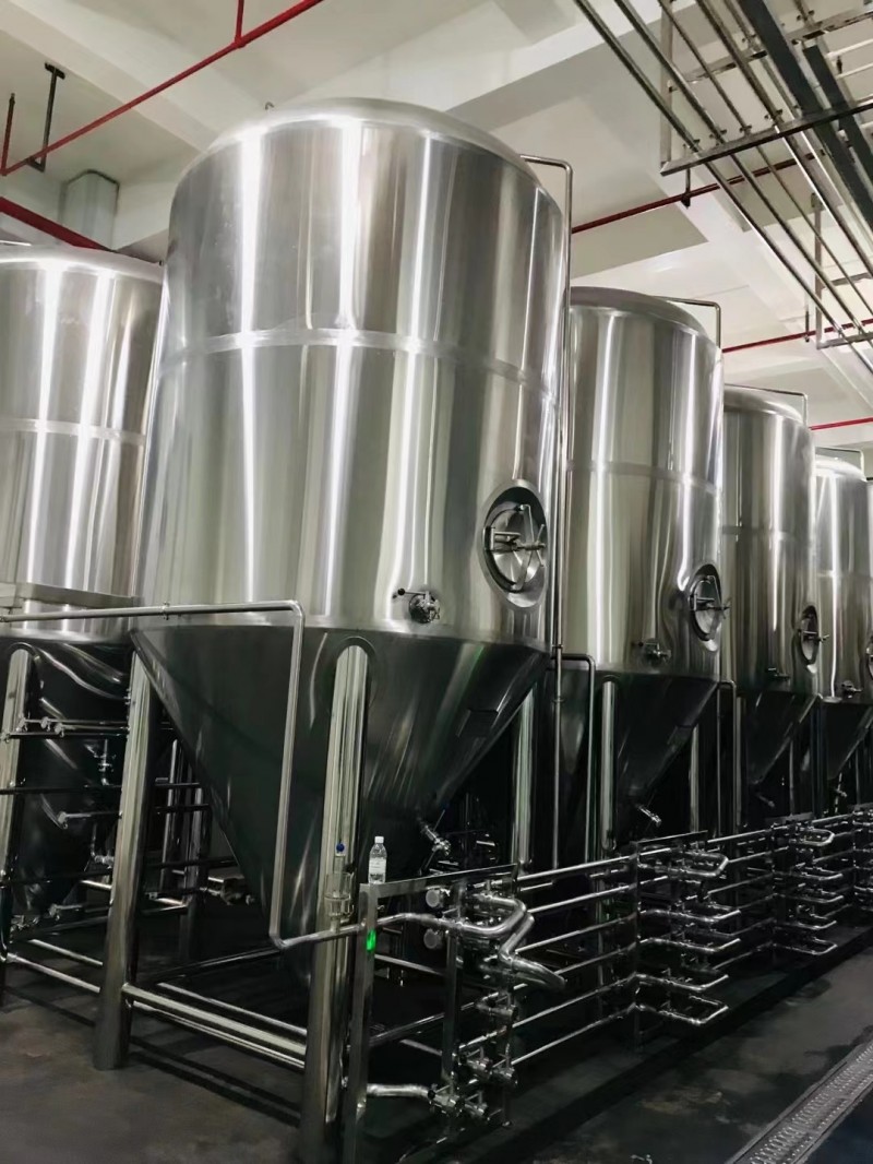 生产啤酒厂酿啤酒的设备厂家 10吨精酿啤酒设备
